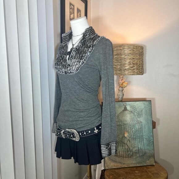Y2k Grunge Knit Blouse - Picture 2 of 4